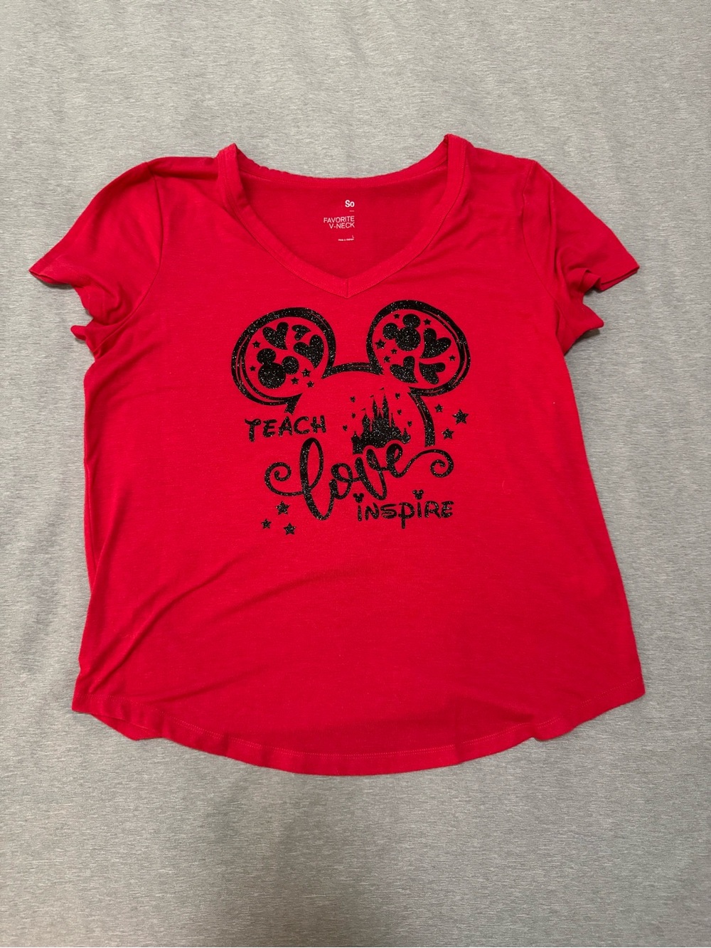 Red V-Neck Graphic Tee - Teach Love Inspire